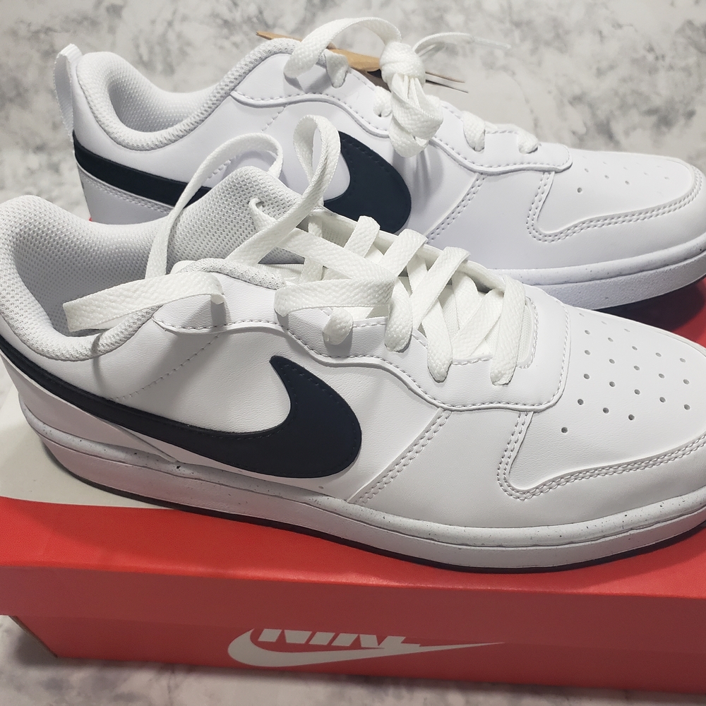Nike Borough Court White and Black Athletic Shoes